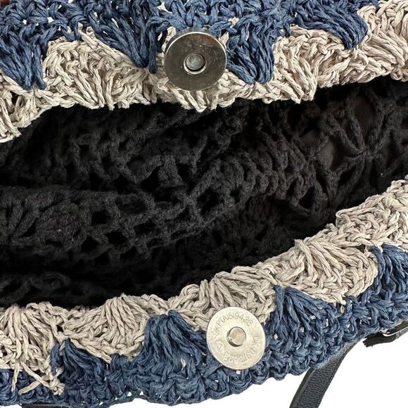 Straw Tote Bag - Picture 7 of 10